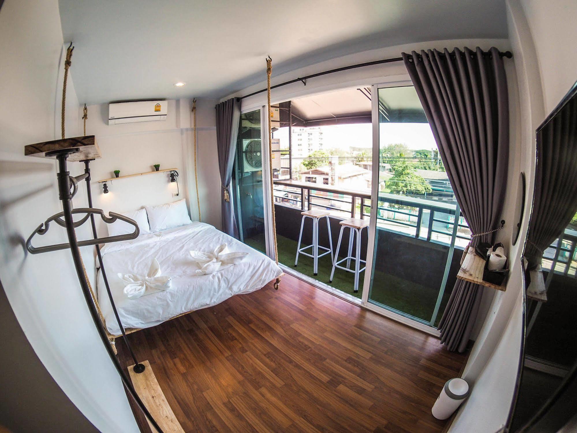 The Better Hostel Chiang Mai Bagian luar foto