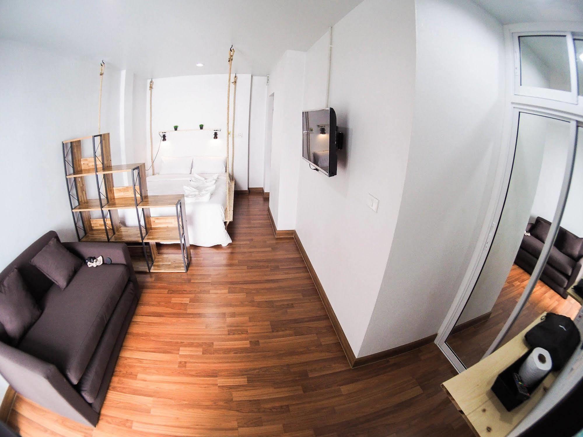 The Better Hostel Chiang Mai Bagian luar foto