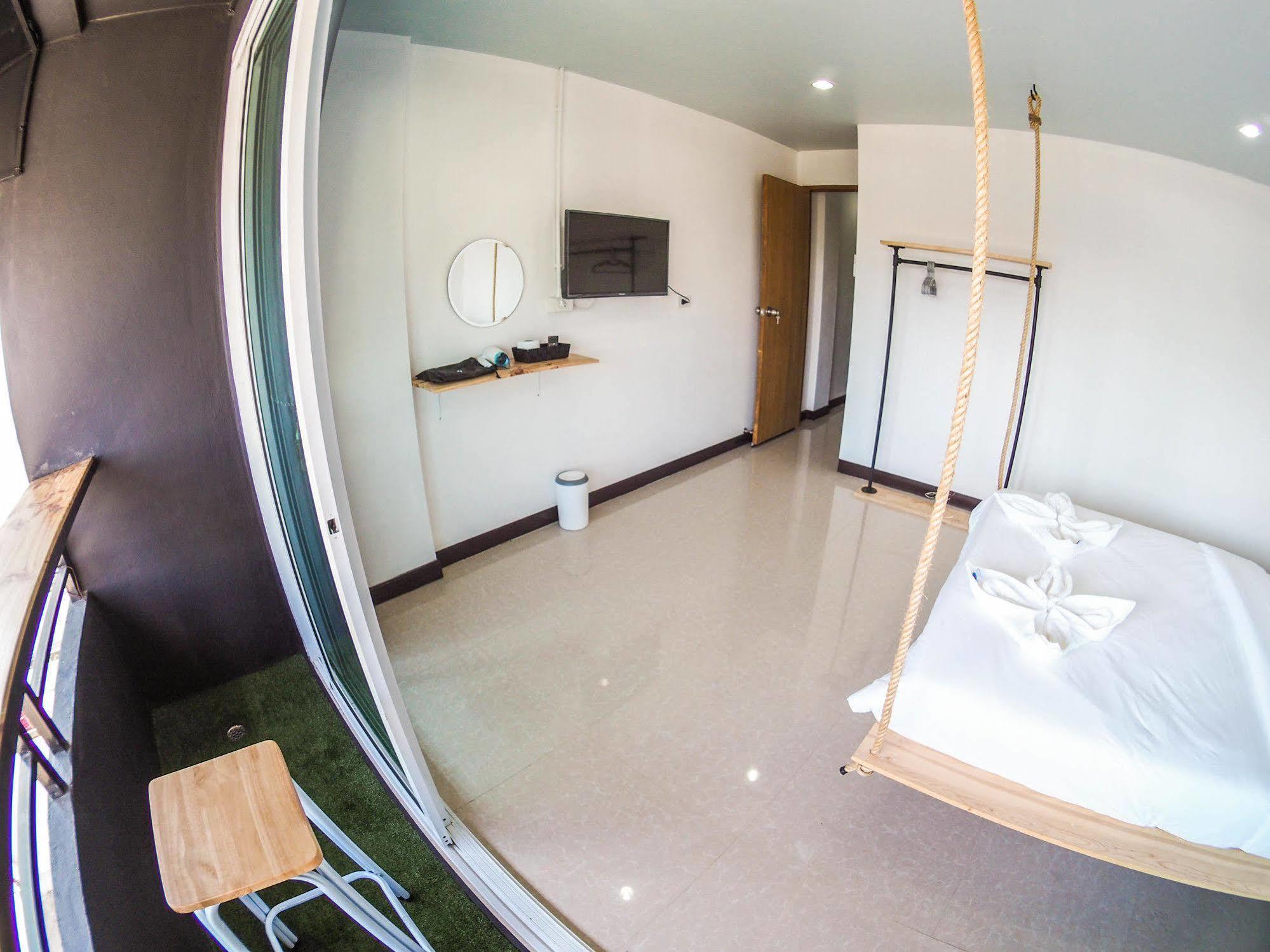 The Better Hostel Chiang Mai Bagian luar foto